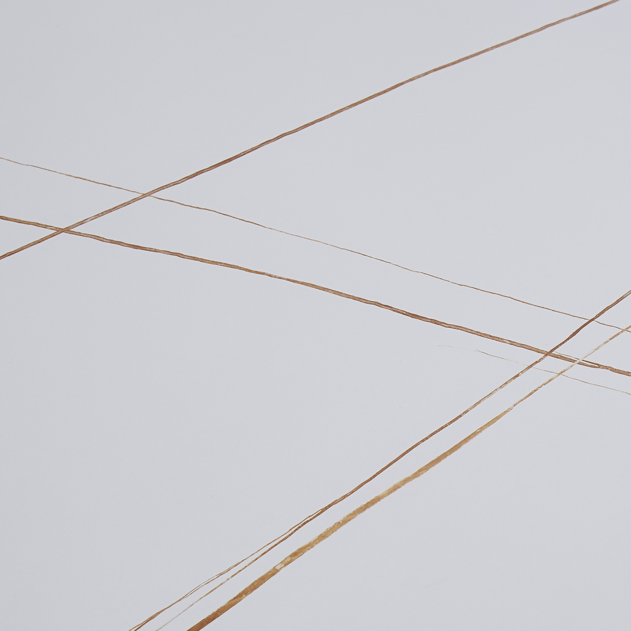2203000001140-2.jpg