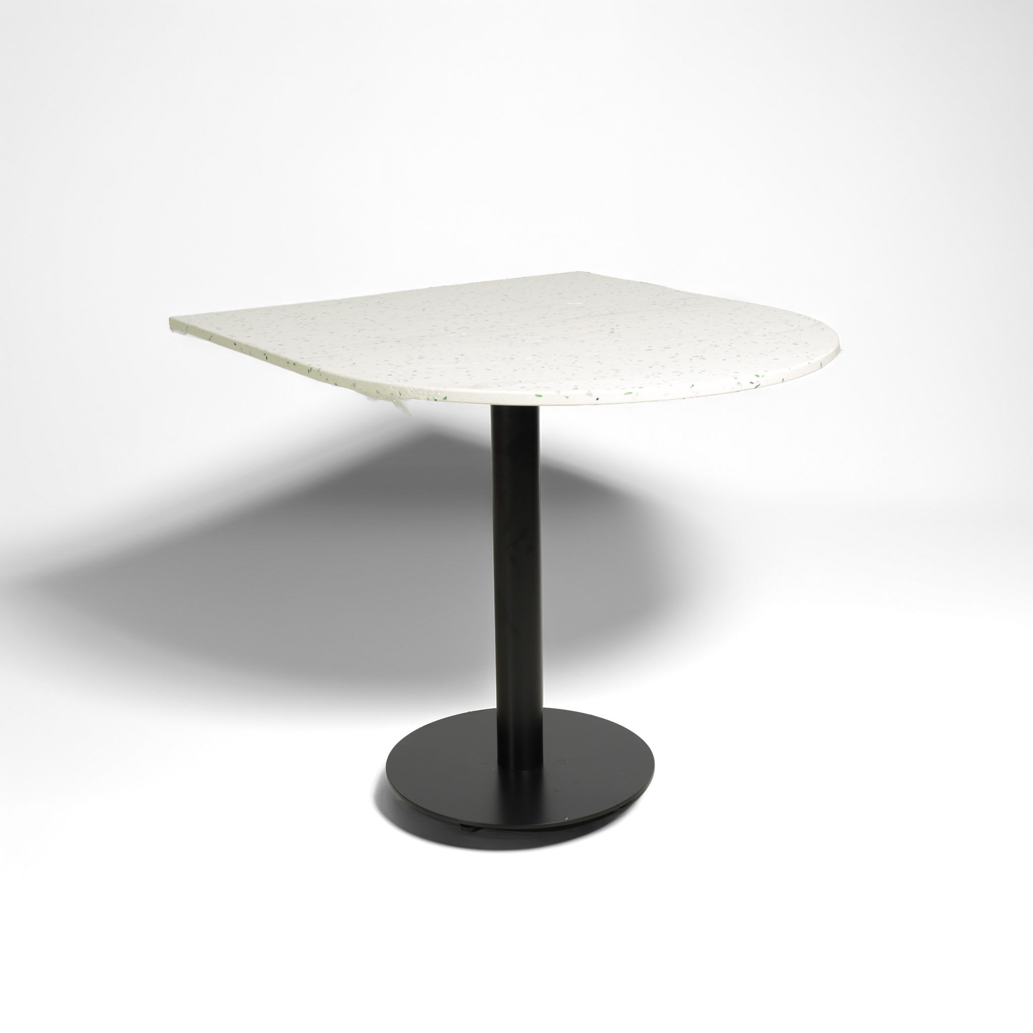 Mesa de Comedor Semi-Redondo
